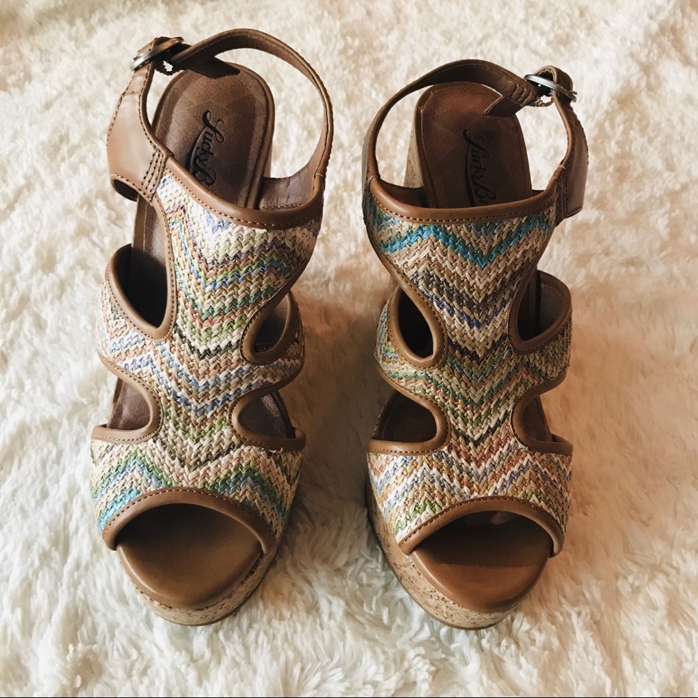 Lucky Brand Tan Multicolored Boho Aztec Wedge Sandals Size 7.5